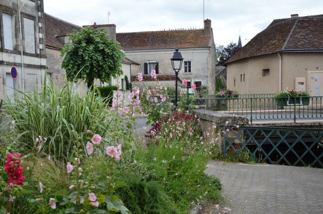 Gite Le Moulin Mezieres-en-Brenne Exterior foto